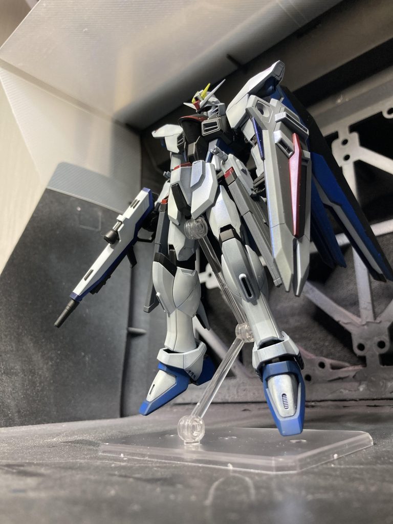 フリーダム！–2枚目/制作者：@photon_tanuki