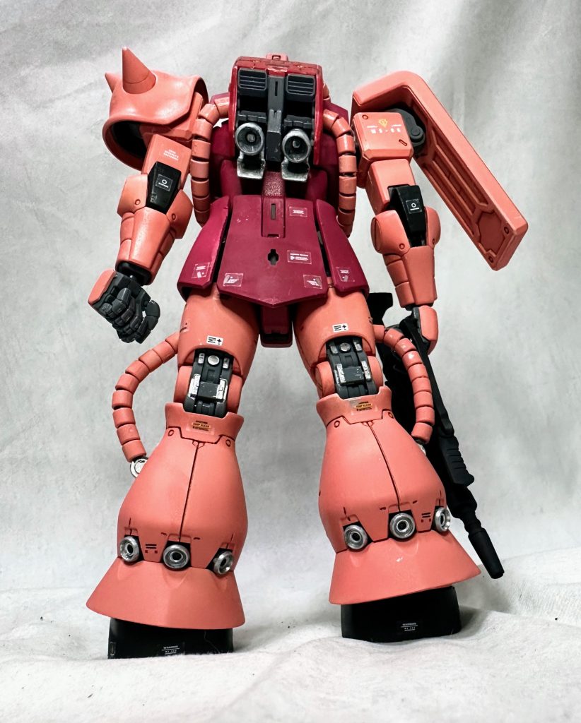 Xのみなさんも言ってましたが、とにかく数をこなす事が上達への近道だと感じます。私は今ガンプラに夢中です。今回初めてした作業、エアブラシを持って吹いた感覚、すべて生涯忘れないと思います。そういう意味では本当に心から楽しんでやれたと思うので、例え失敗したとしてても後悔はありません!