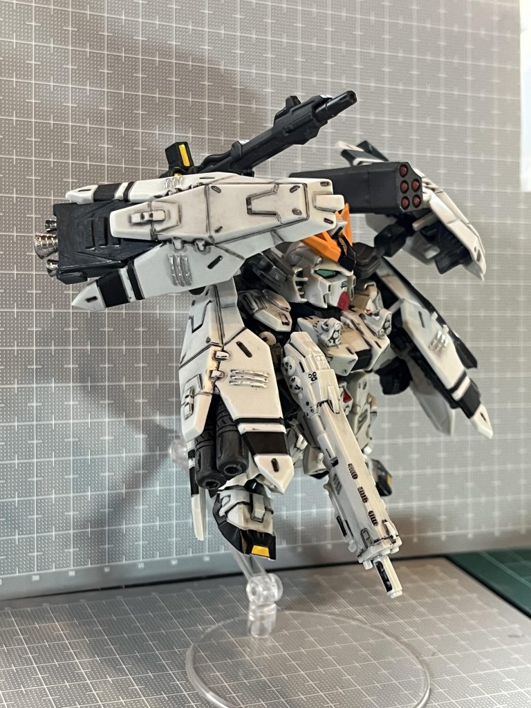 フルアーマーνガンダム（サンダーボルト風）–3枚目/制作者：チュウ