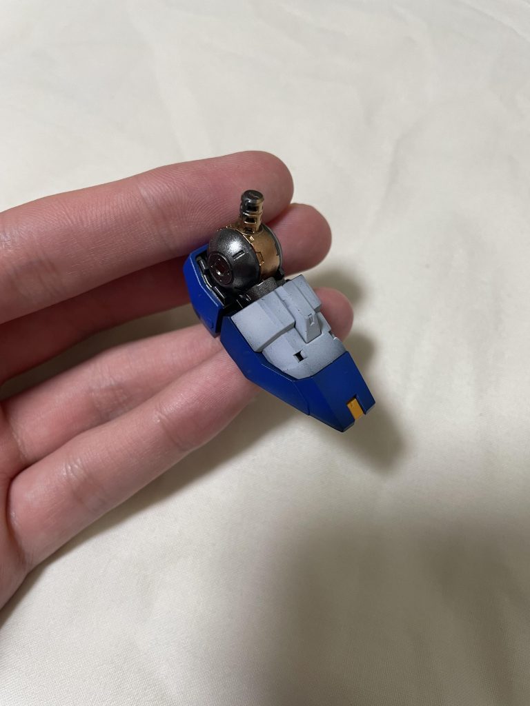 関節部のアクセントとしてパールカッパーを使用しました。