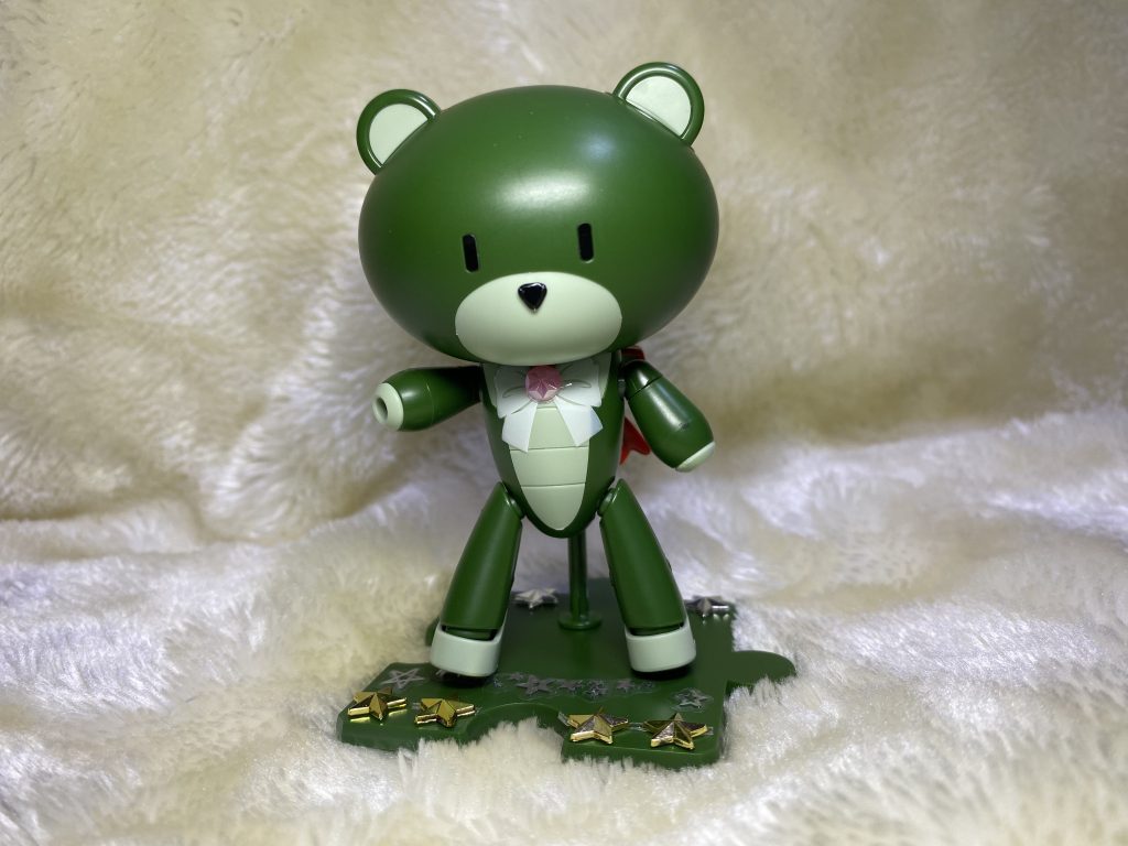 胸元にリボン🎀つけました！