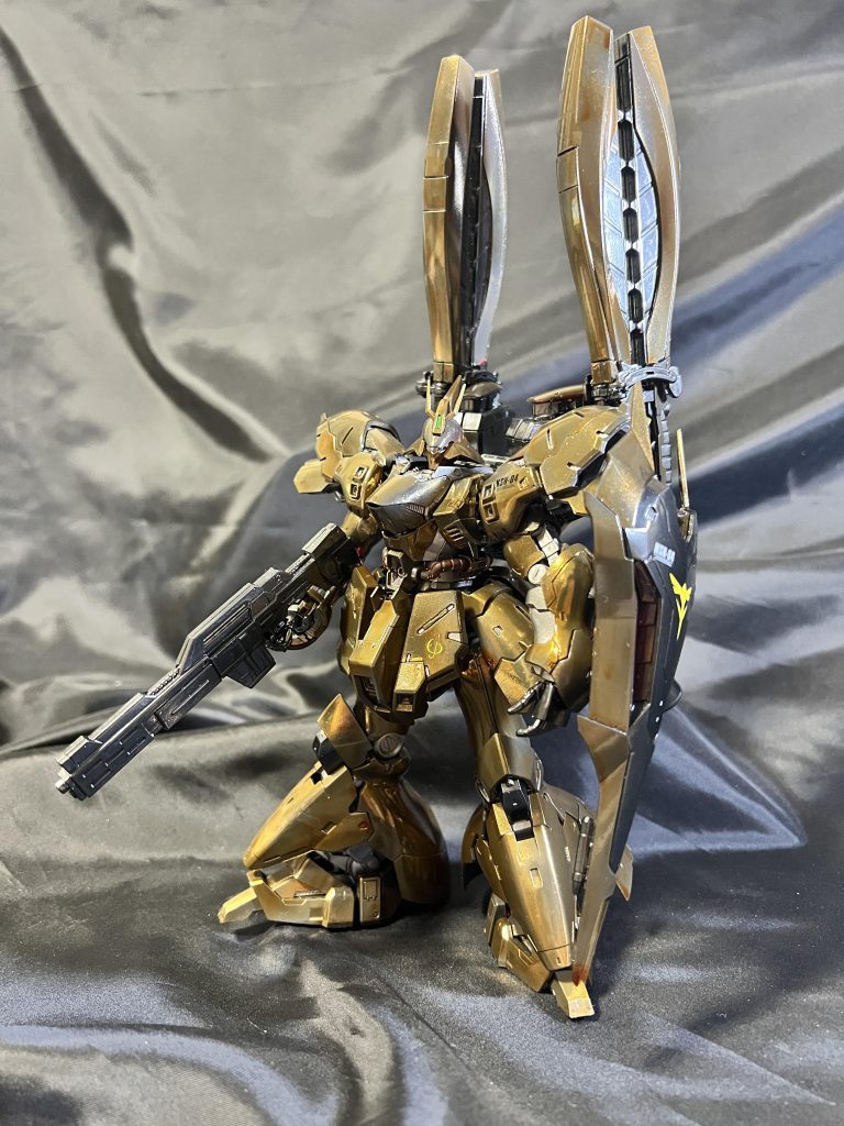 全体を引きで。