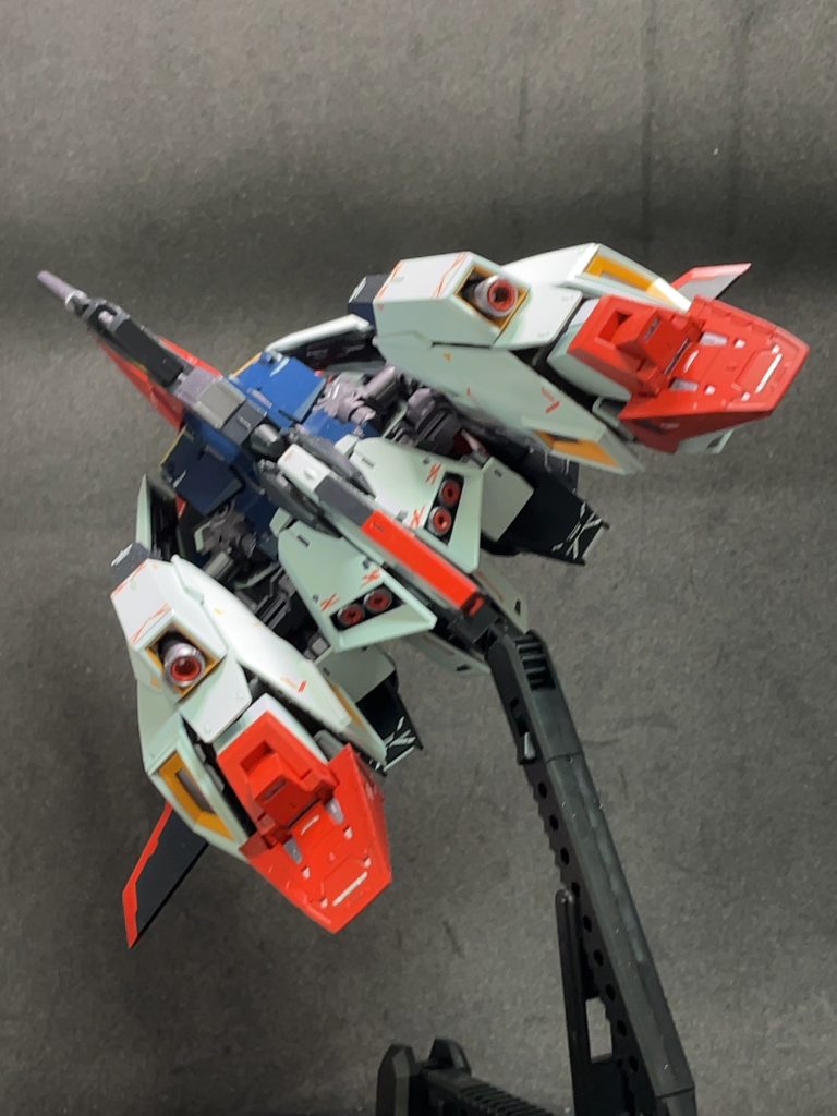 後ろからのアングル