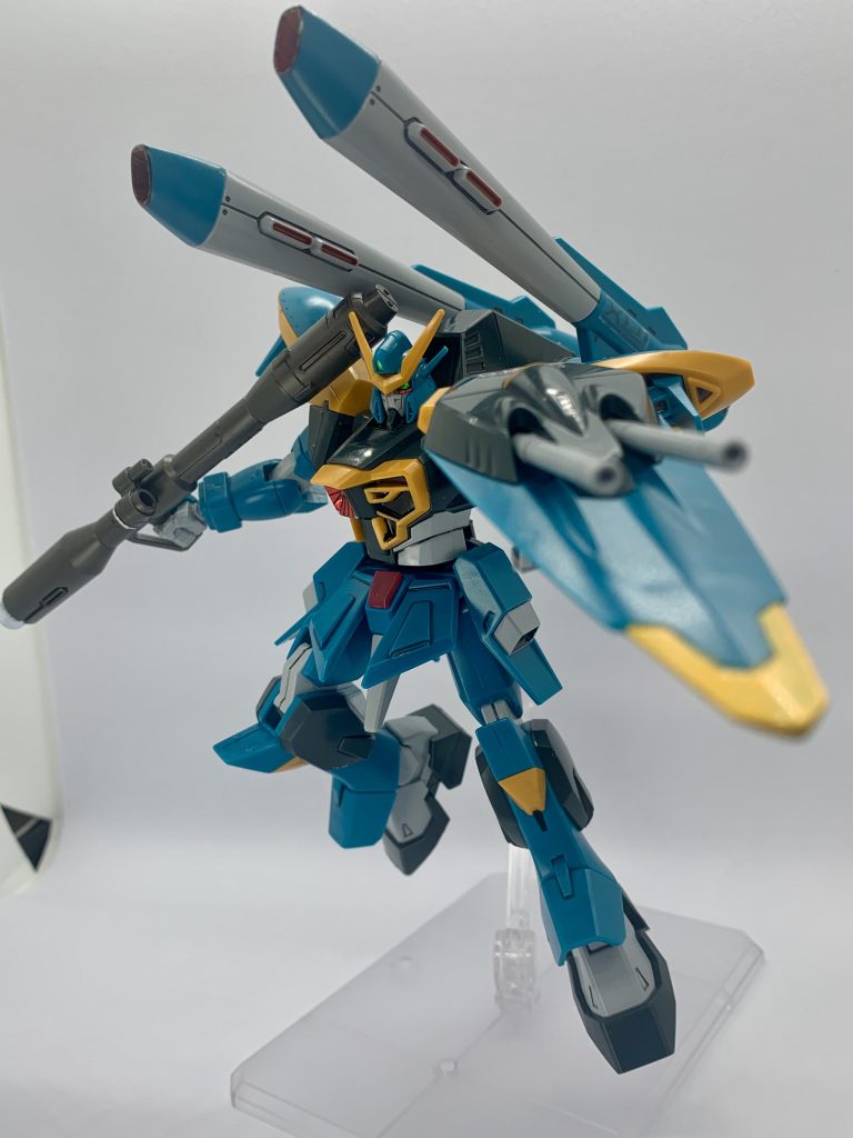 シールドを突きつけケーファーツヴァイで射撃!