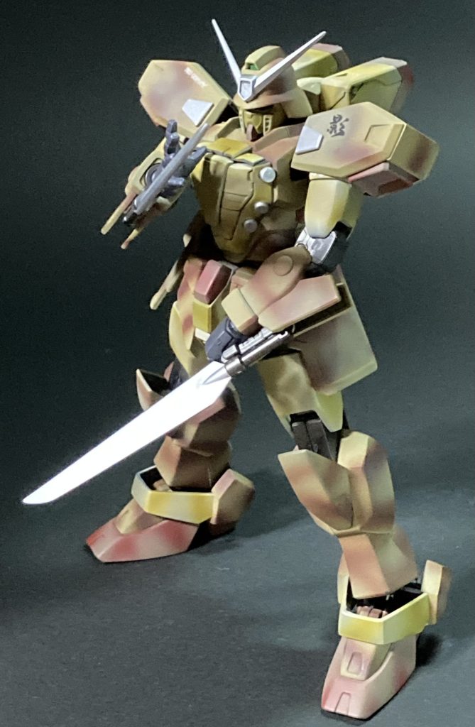 関節がだいぶ固く、ポージングは難しくなってしまいました💦