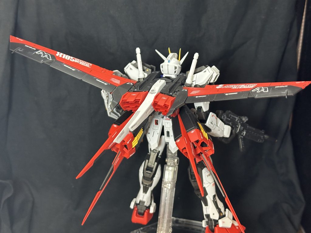 エールストライカーはデカール貼り甲斐がありますよね