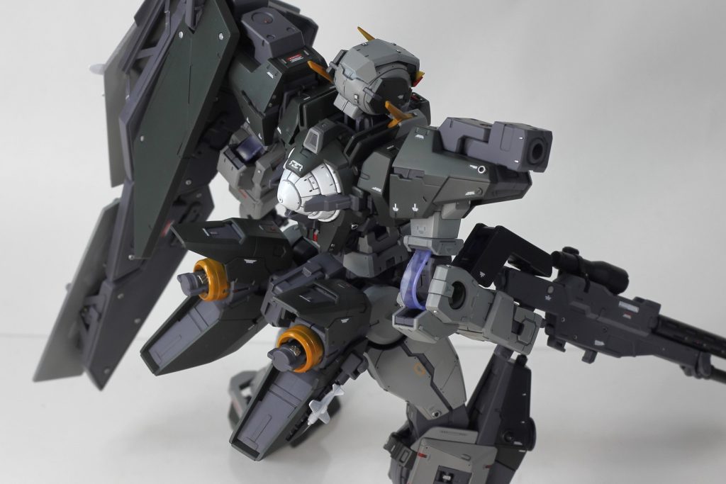 ガンダムデュナメス　ドローンキャリー–8枚目/制作者：どんぶり