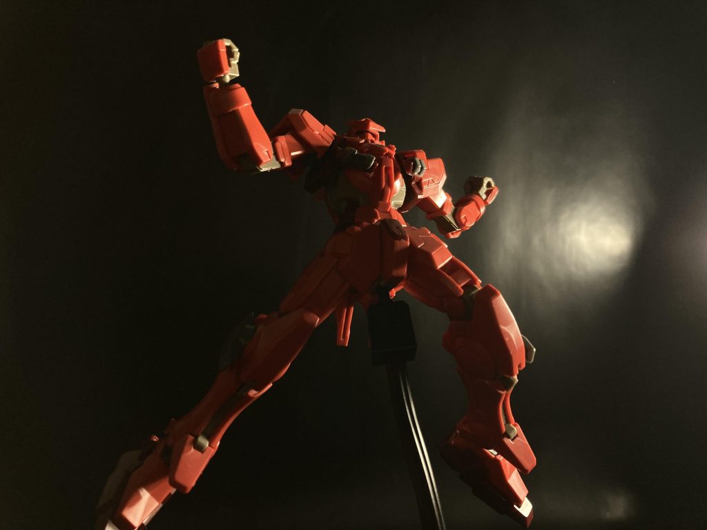 決めポーズ！エクシア系統だと個人的にアストレアが一番好きですね！！皆さんは好きなエクシアありますか？ということでご観覧頂きありがとうございました！