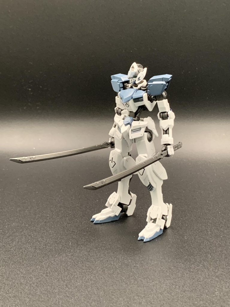 第1形態は、お城がモチーフなので、忍者っぽくしてみました。