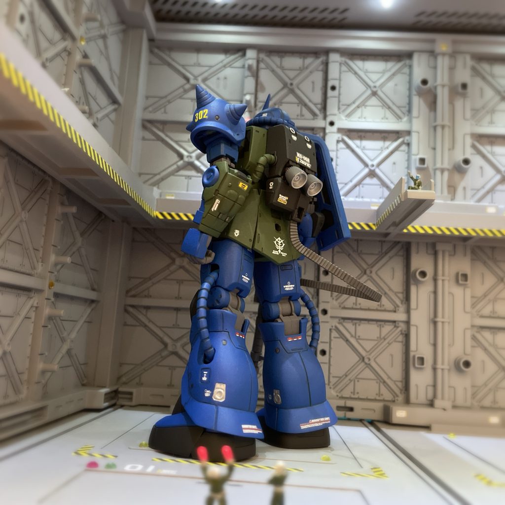 バックショット②左腕は、カッコ良かったのでC-5仕様にしてみました。