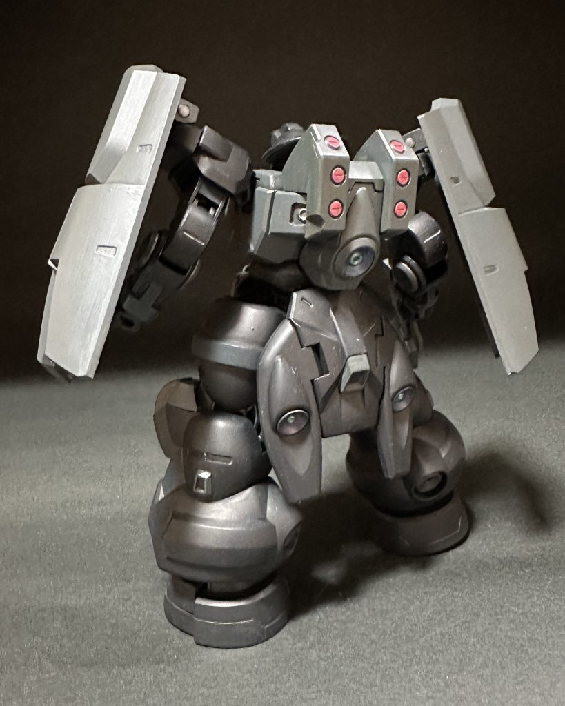 グレーの濃淡。調色するの楽しいなぁ。