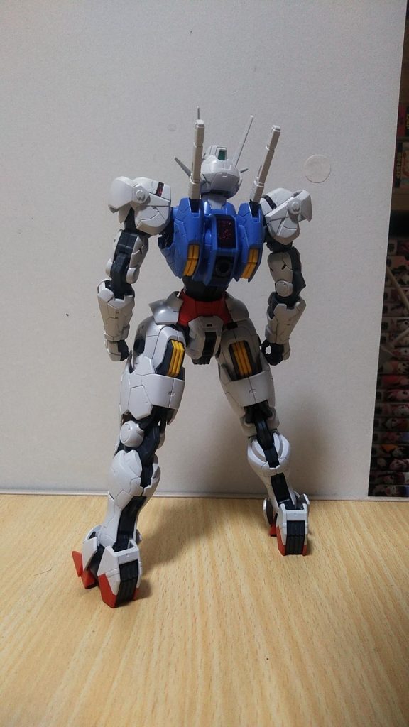 バックショットスラスターは、少し深めにして 凹凸を強調し 角を落としてます。