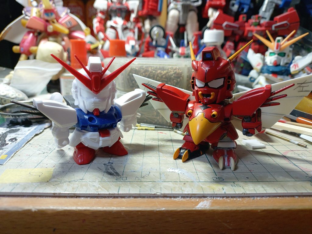 作りかけと比較写真。ちょっとだけ身長アップ。