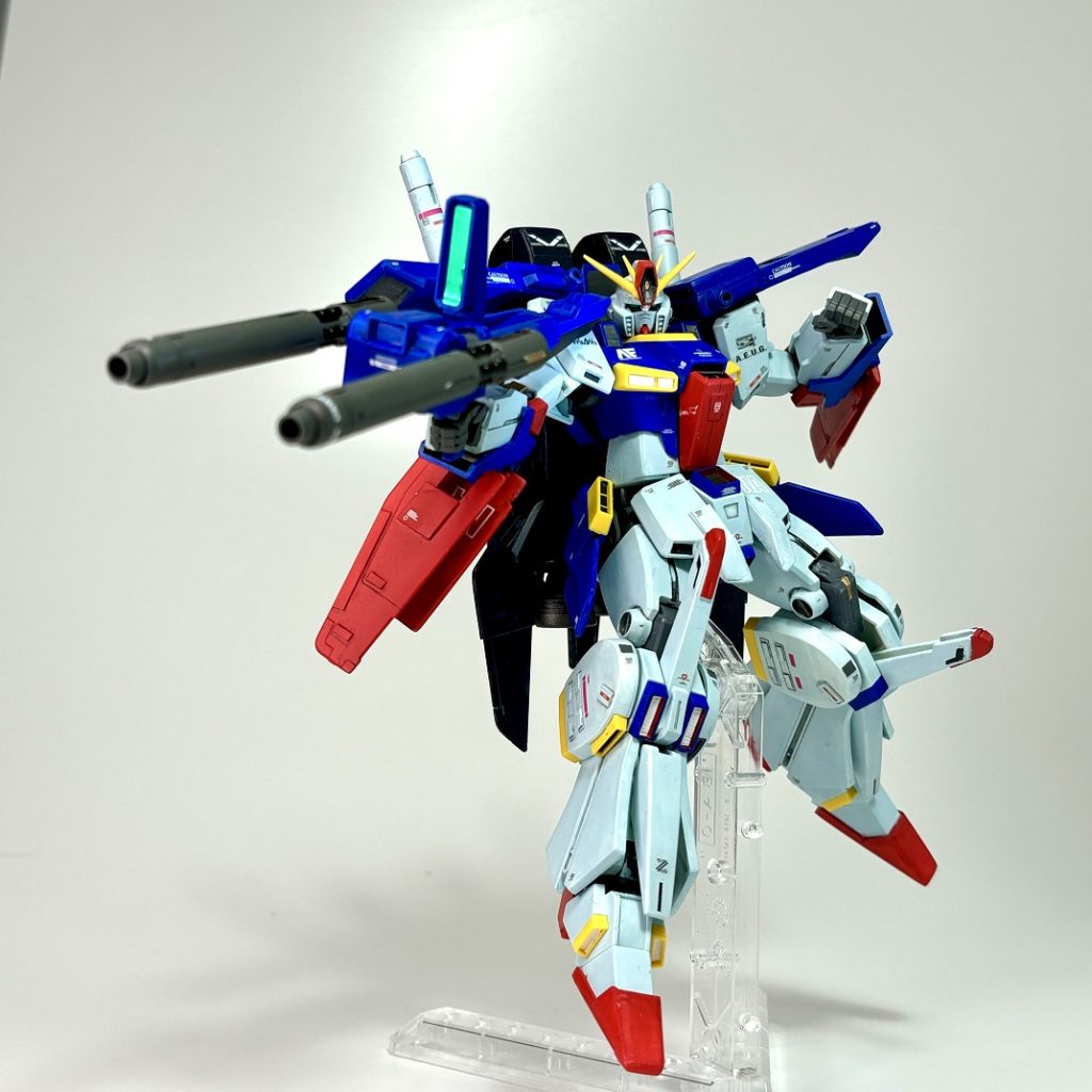 HG ZZで再現した「MSZ-010S 強化型 ZZガンダム」風、でした。まぁ、強化型を作ったということは次は。。。ということですね（笑）。 