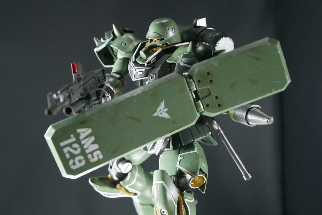 アニメでもほとんど出番がなかったギラ・ズール(親衛隊仕様)泣–8枚目/制作者:suteteko76