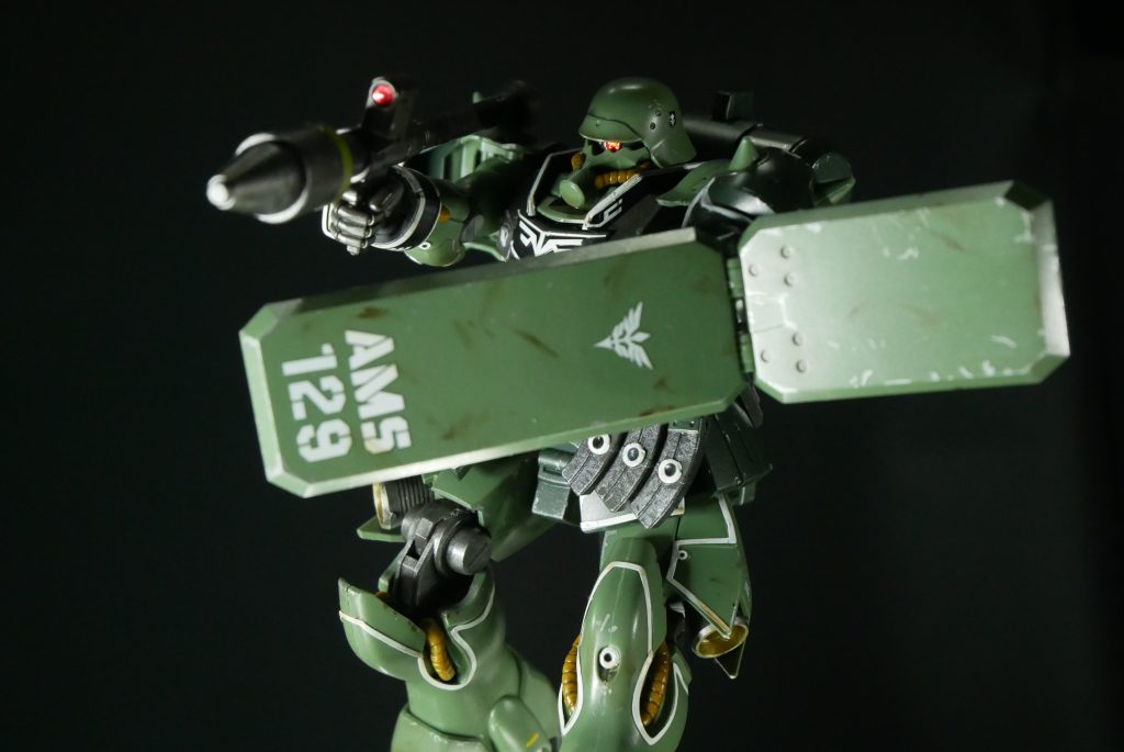 アニメでもほとんど出番がなかったギラ・ズール(親衛隊仕様)泣–9枚目/制作者:suteteko76