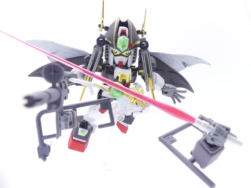 クラビカルアンテナ:ガンダム・エアリアル(改修型)のウイングであるが、本機では「ガンダム00」のクラビカルアンテナとして使用している。この点などもあり、本機は「ガンプラバトル用にビルドされたガンプラ」・・・純粋なナイト系ガンプラではないのである。ミスク:この世界の敵性存在。「エバーランド」の住人のみならず、ログインしたガンプラにとっても有害である。黒いボディが特徴・・・・・・しばらくはエコプラザクIIとかBUGとかで代用すると思います。ご了承ください。