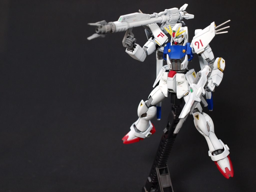 ビームランチャーでラフレシアと対峙。