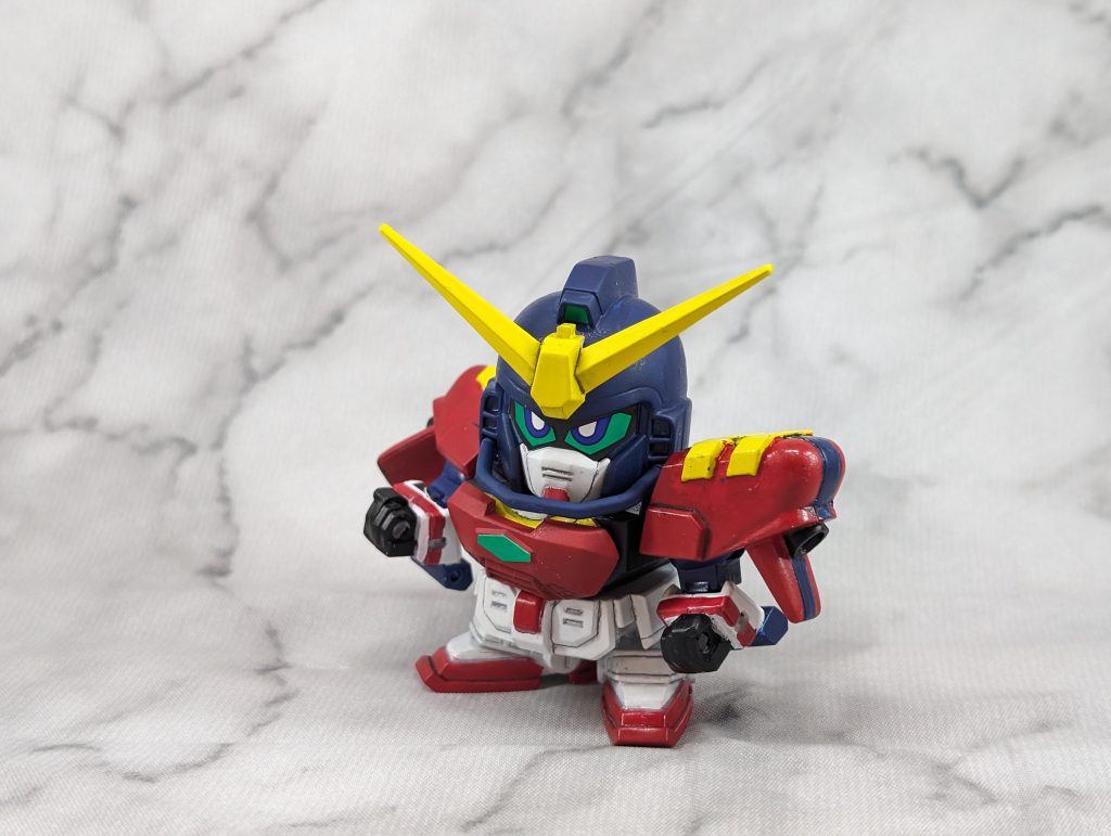 このずんぐり体系こそ、私世代にとってのBB戦士という古い地球人。