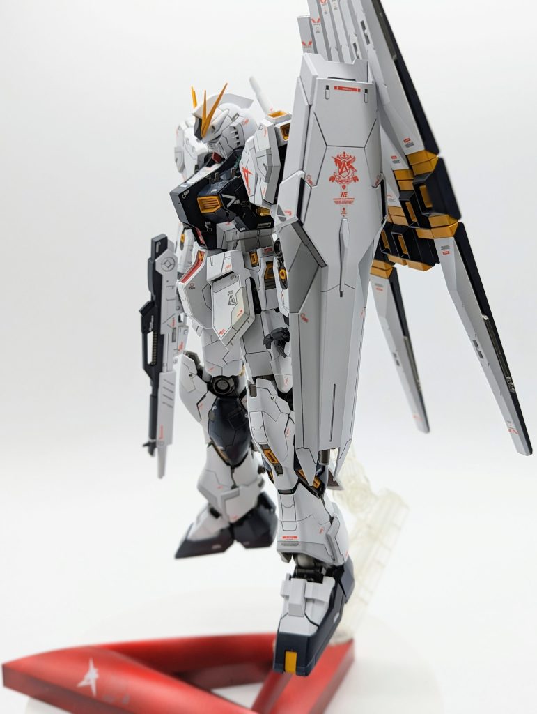 MG　νガンダムverKaダブルフィンファンネル全塗装改修–3枚目/制作者：kenshira0123