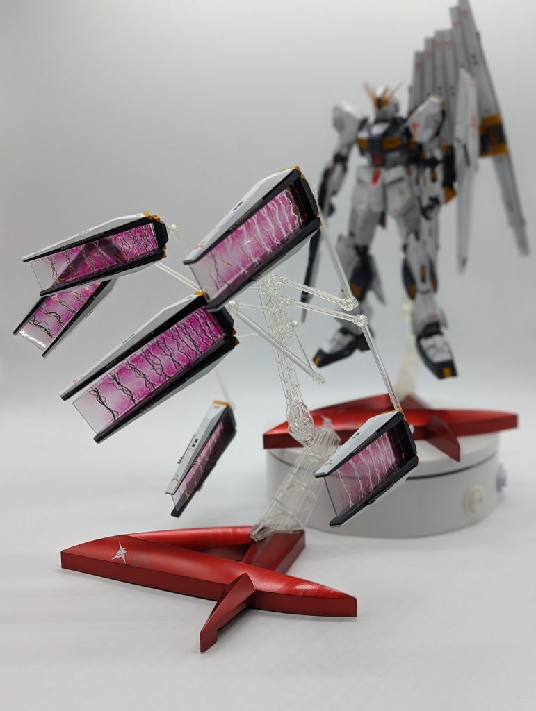 MG　νガンダムverKaダブルフィンファンネル全塗装改修–7枚目/制作者：kenshira0123
