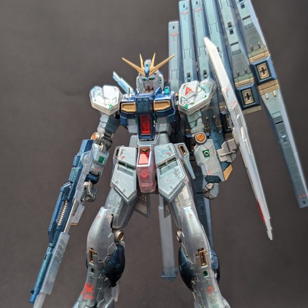 νガンダム サイコフレーム発動カラー