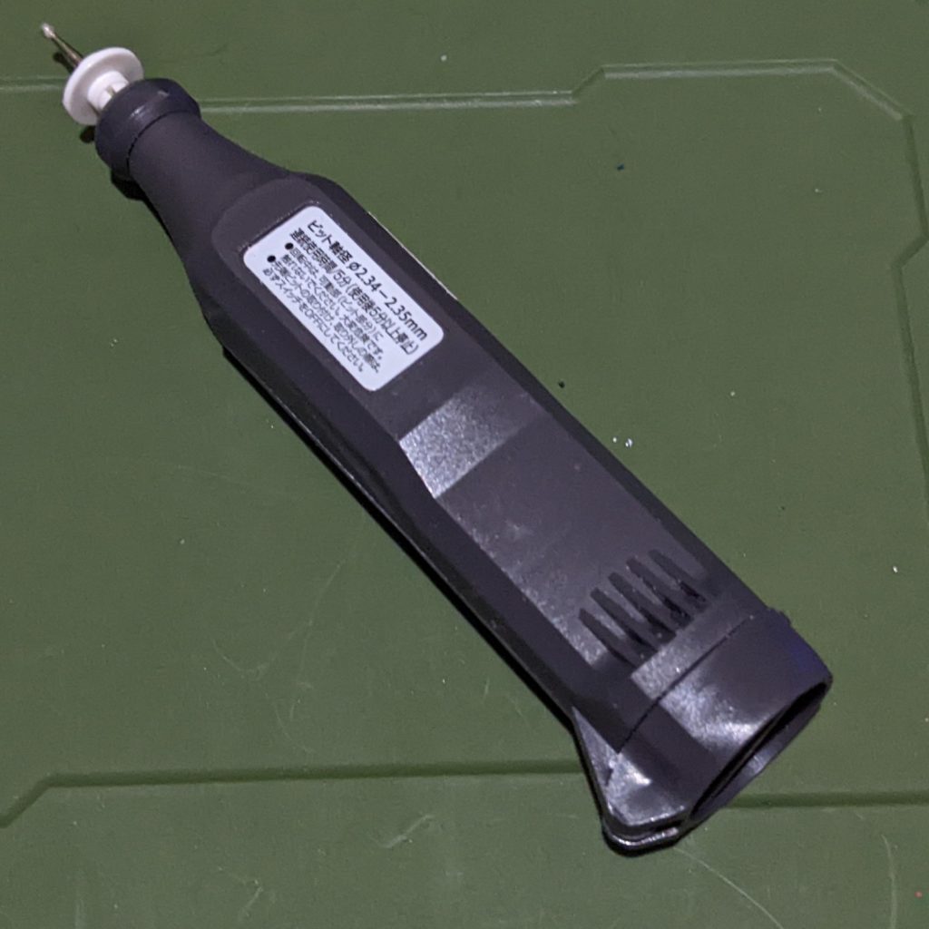 百均700円ルータ〜♪ テッテレ〜♪