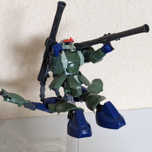 足なんてただの飾りですの人専用旧ザク