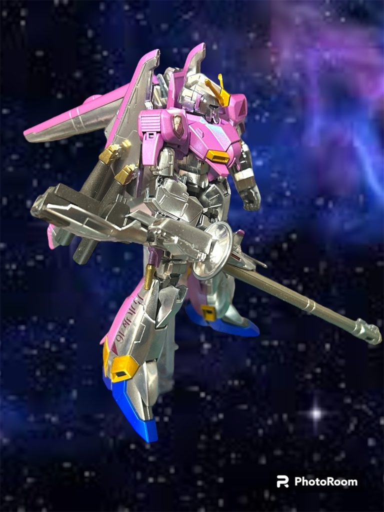 塗装はゼータプラスA1のテスト機カラーを参考に…パープルの部分はガイアのチェリーピンクブルーを使用。