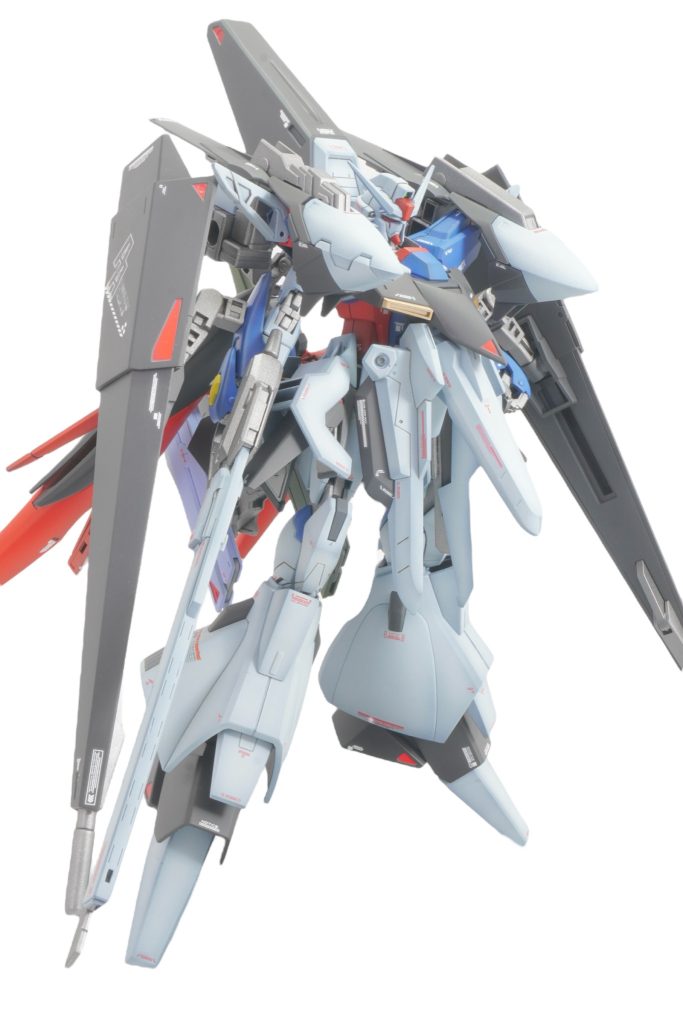 ギャプランフライルーTR5のパーツを全身に纏わせました！ゼウスシルエットのような迫力を出すことが出来たのではないでしょうか！？