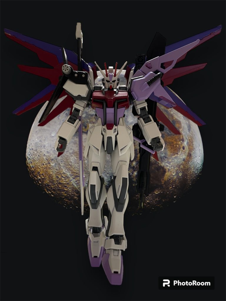 パーフェクトストライクガンダムTypeFパーフェクトストライクのキットを使用したので、ソード、ランチャーを装備し、パーフェクトストライクにすることも可能。