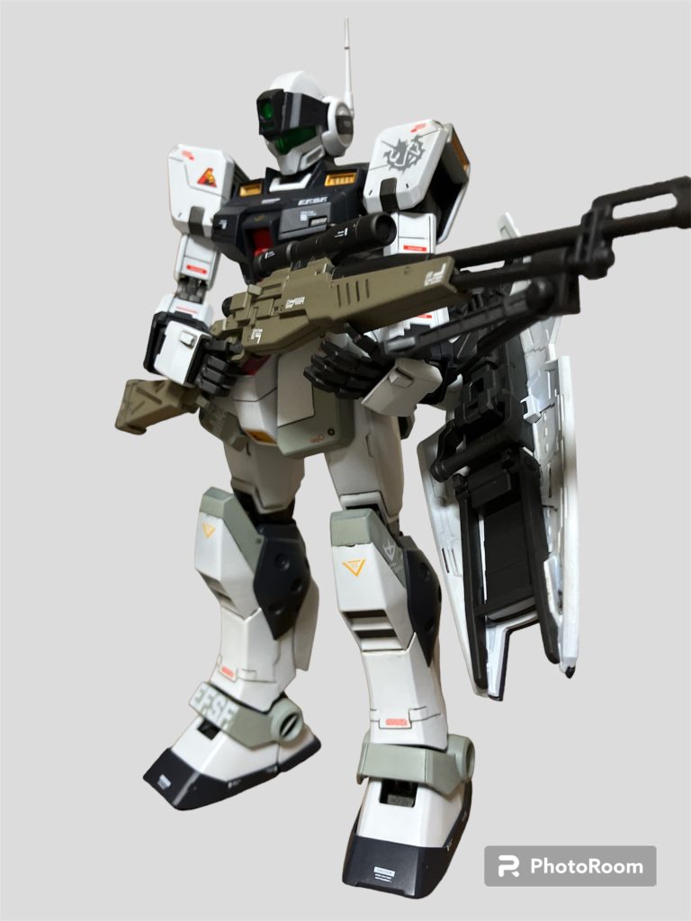 ライフル持たせてます