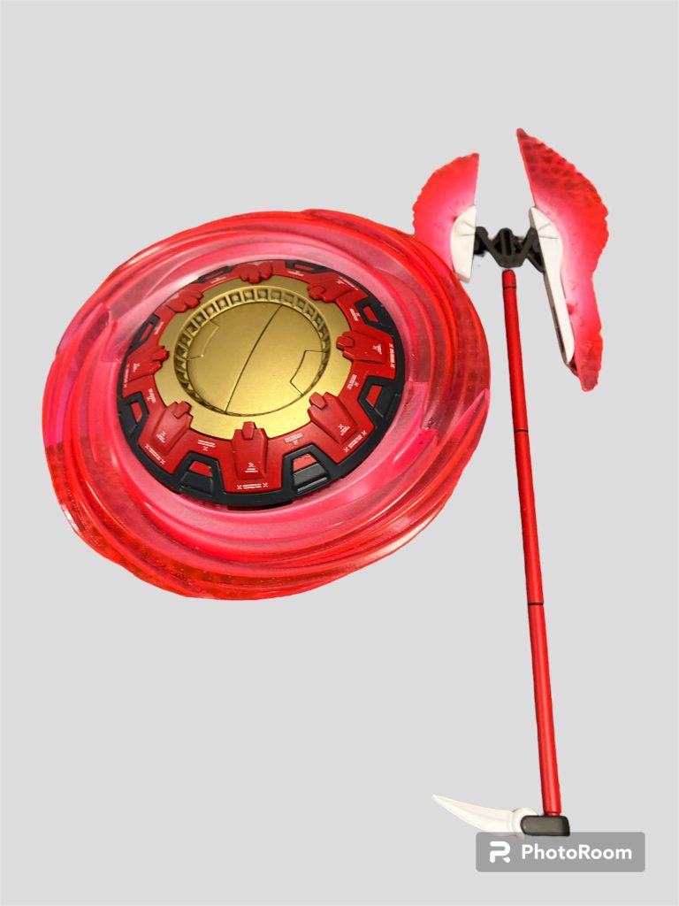 シールドのデカールなんでこんなに貼ったんだろう