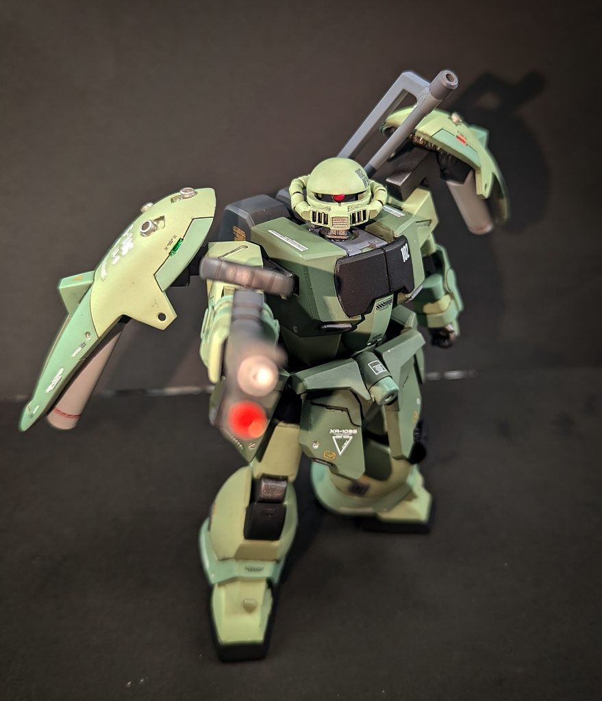 そういえば、ガンプラには作ると出るというジンクスがあるそうですね。ザクラオ作ったので、ザクラオ出してくださいBANDAIさん(・∀・)