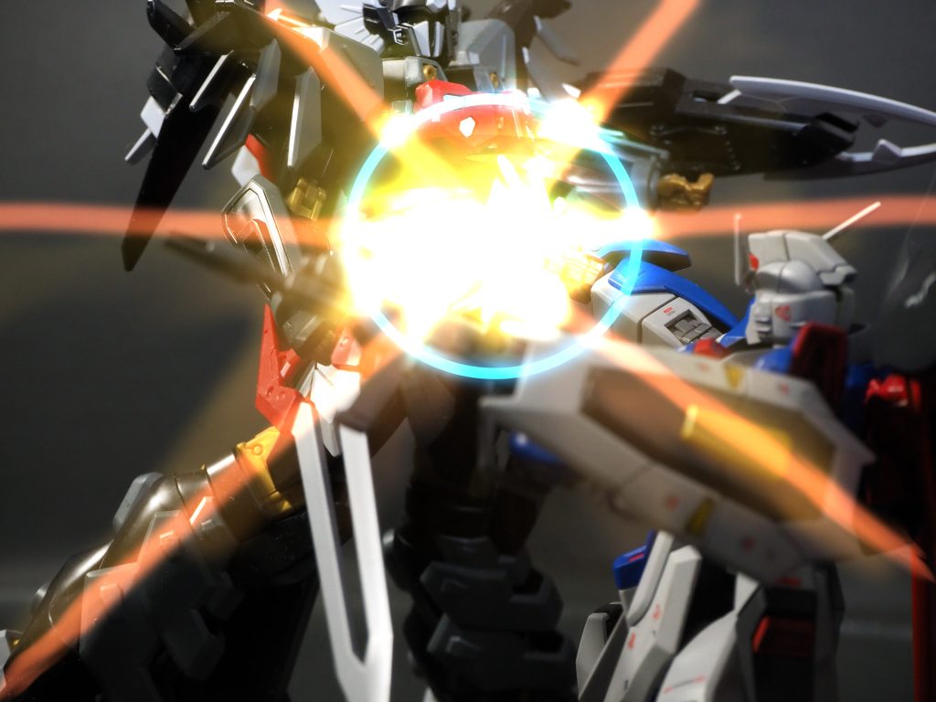 HGデスティニーガンダム–5枚目/制作者：gomdsu