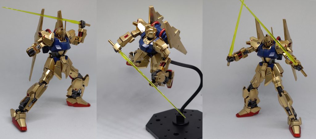 ビームサーベル装備ポーズ