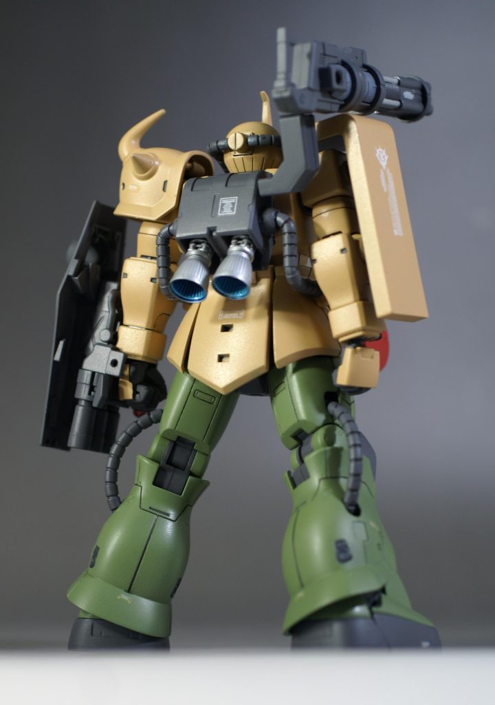 スラスターは大型化。