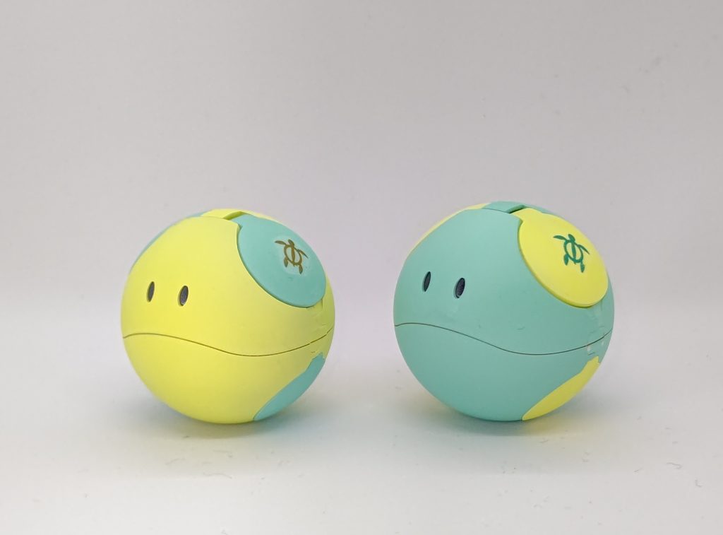 箱に入れると見えずらいですが、ハロにもホヌ入ってます サプライズだったので、無事に喜んでもらえて良かった