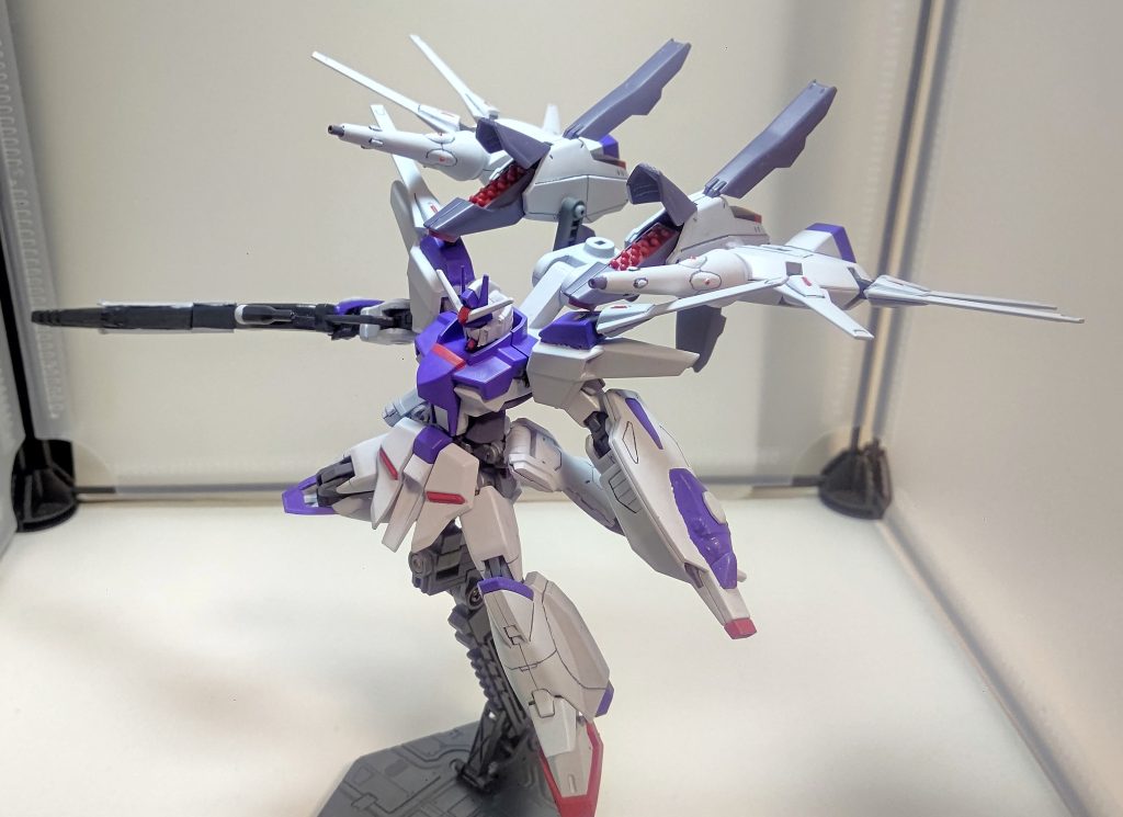 ブレイズウィザードのミサイルと大型ドラグーンで砲撃。