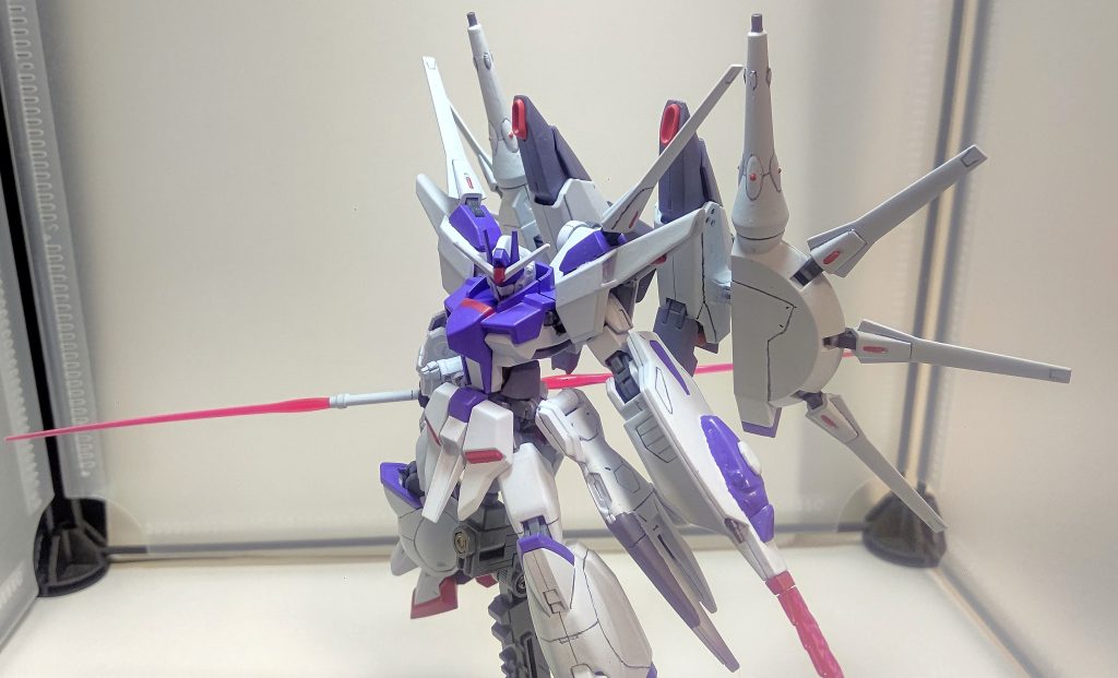 もちろんビームジャベリンも。腰やバックパックにブースターが増えたので高速戦闘にも着いていけるかも?