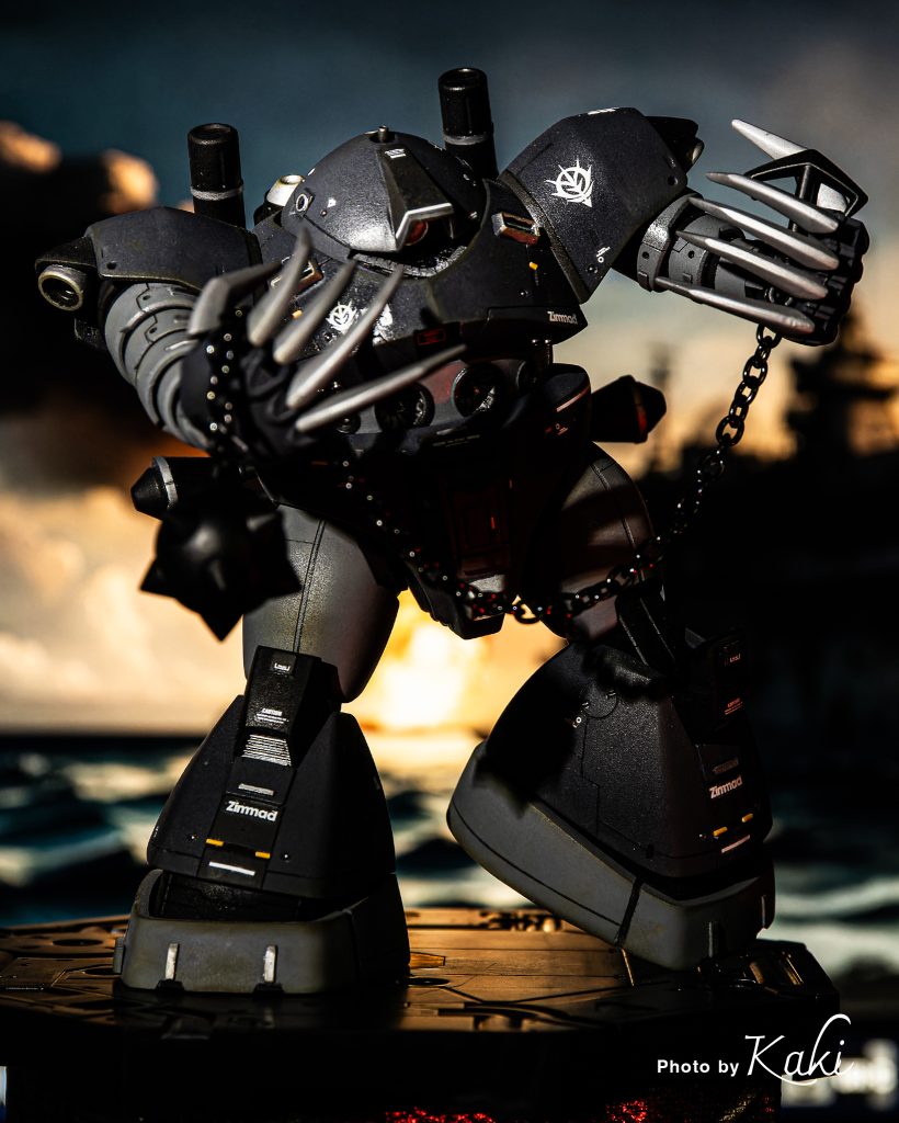 ゴッグとガンダムハンマーはやっぱりよく似合います。これでぶんぶん連邦のモビルスーツをなぎ倒せそうです。