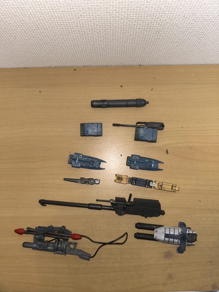 追加装備一覧ほぼ武器。絶対機動力ない。でも浪漫があるのでOKです。