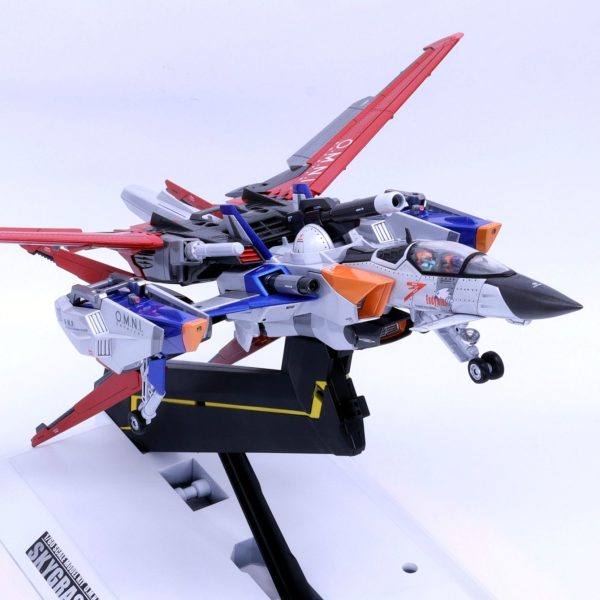 PERFECT GRADE　スカイグラスパー+エールストライカー