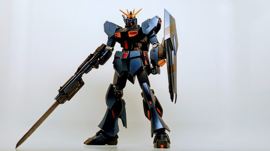 あとプラバン工作も初めてしてみました。ライフルに銃剣のようなものを付けたかったので、「それくらいなら余裕やろっ！」と気楽に思ってましたが、まだ私にはレベルが高すぎました・・・。