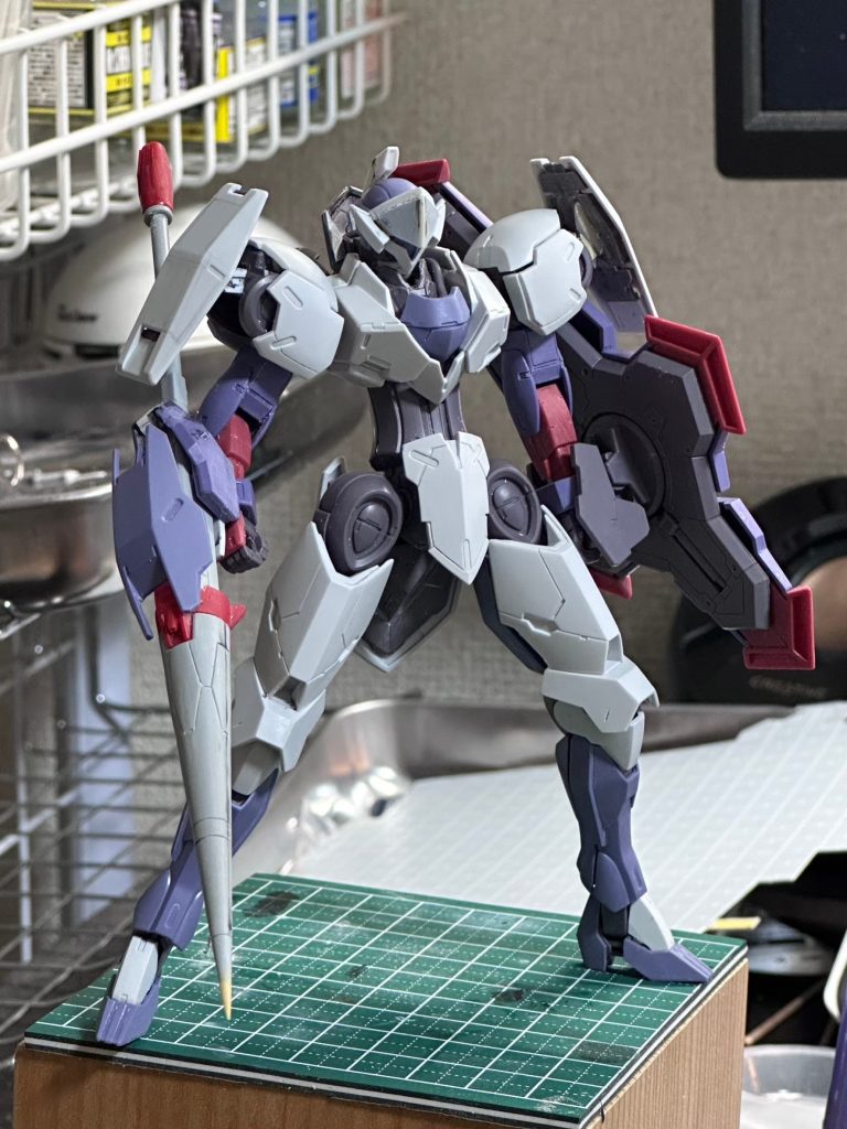 工作が終わった段階です。一部プラバン、スジボリによるモールドの追加を行いました。