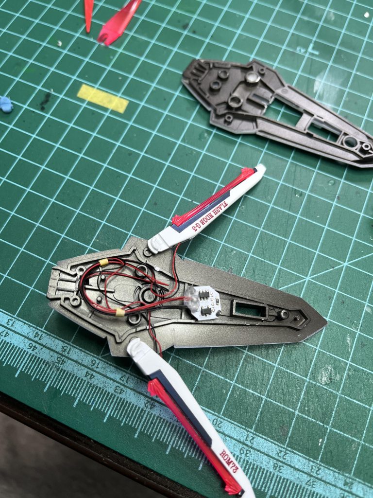 LEDモジュール待ちで、だいぶ前に本体は完成してました😇今日届いたのでちょちょいと(汗(配線入れるの大変でした)😂