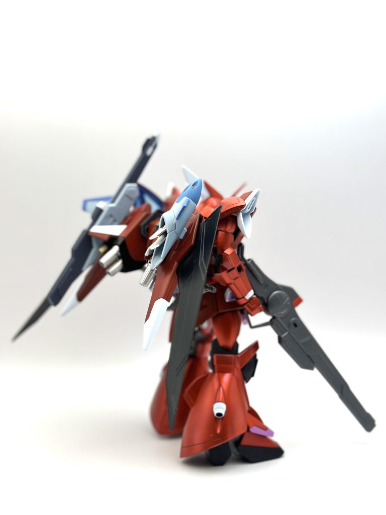 細かい塗り分けが大変なのでバインダーは黒だけで。