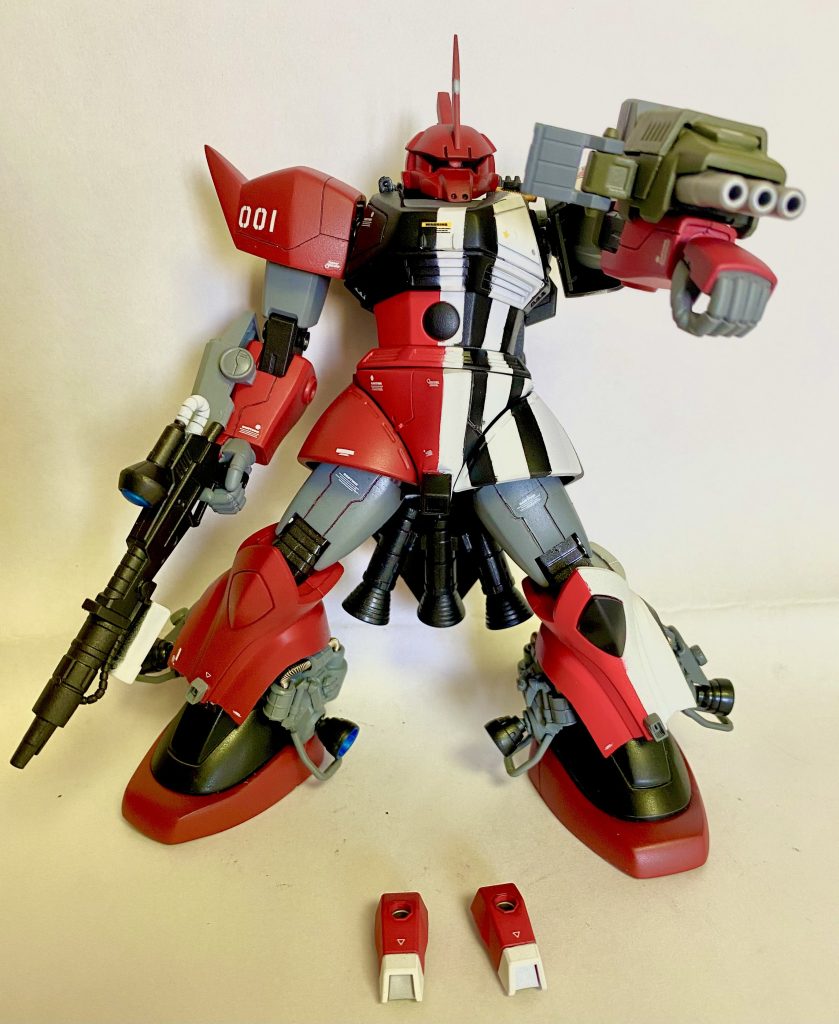 武装はビームライフル、3連装ミサイル、小形シールド。いずれも軽微改造し、オリジナリティを持たせました。