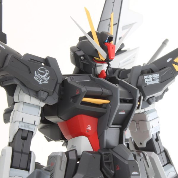 MG GAT-X105E ストライクノワール｜MORISSさんのガンプラ作品