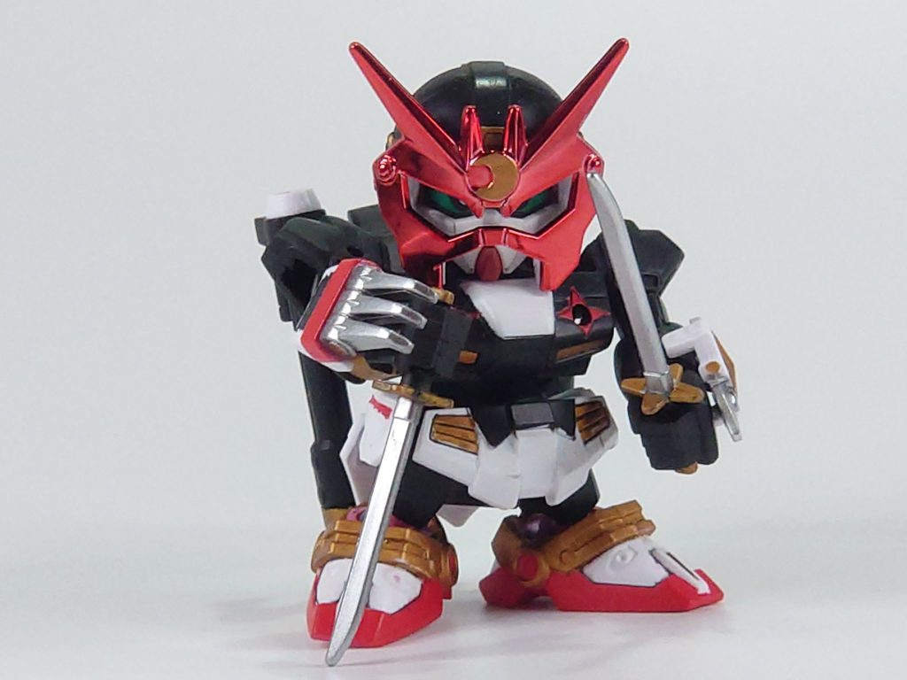 確か仮面の忍者赤影がモチーフのマスクだとかなんとかSDのモチーフはフリーダムですね～